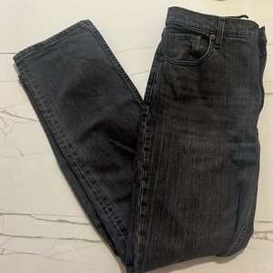 Abercrombie 90s Straight High Rise